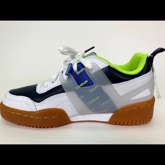 Reebok Kids Workout Plus Alter the Icon Sz 2 - Picture 10 of 11